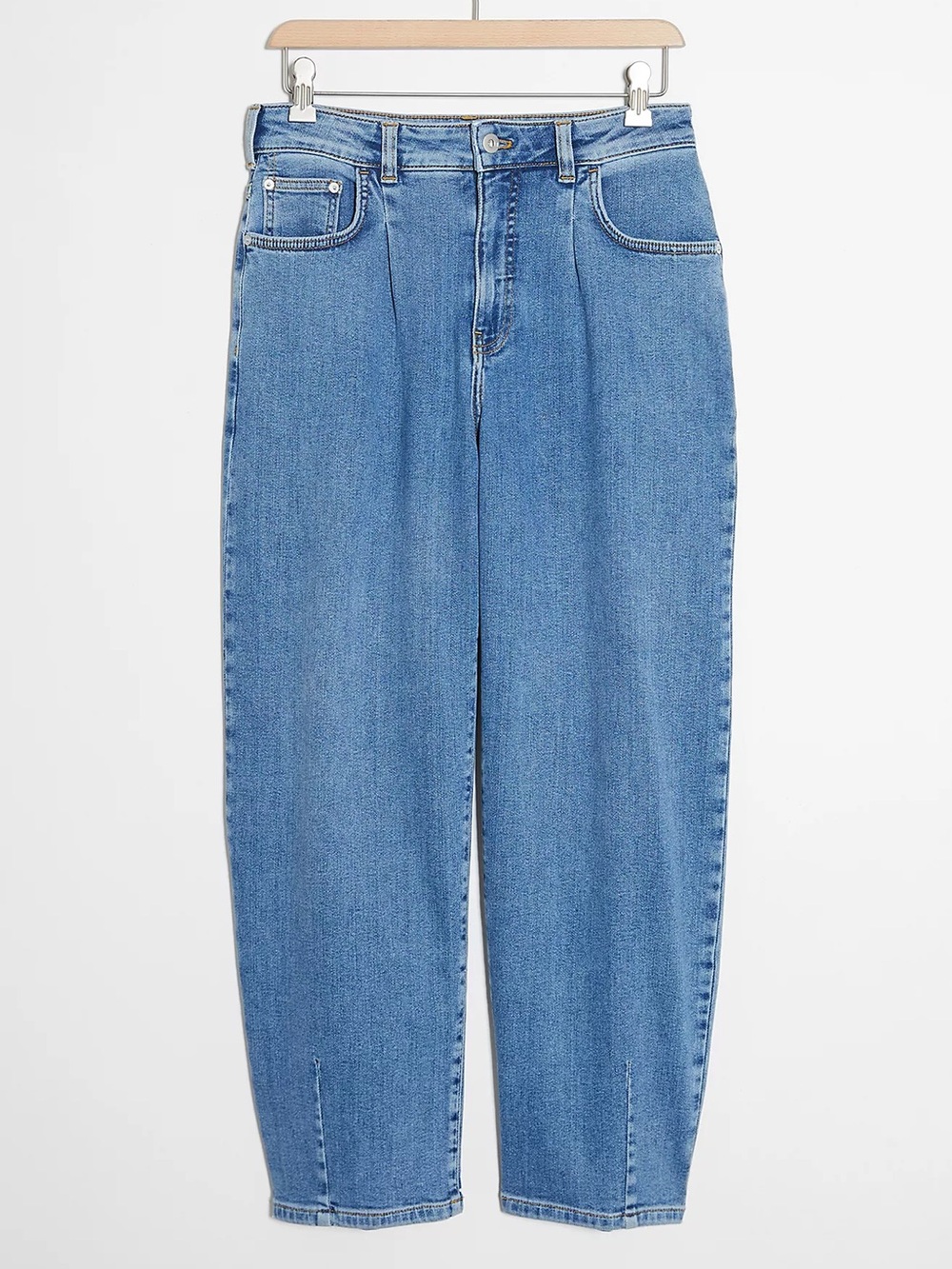 Anthropologie Pilcro High Rise Pleated Barrel Relaxed Straight Leg Jeans Size 28 - Picture 5 of 8